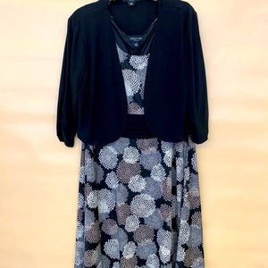 Perceptions 1X Womens 2pc black jacket w/tan/white flower print stretch dress